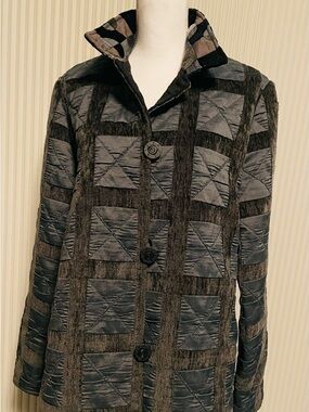 Women's Gray Quilted-Panel Pea Coat